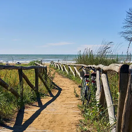 Feel At In Our Cozy Lägenhet Bibione